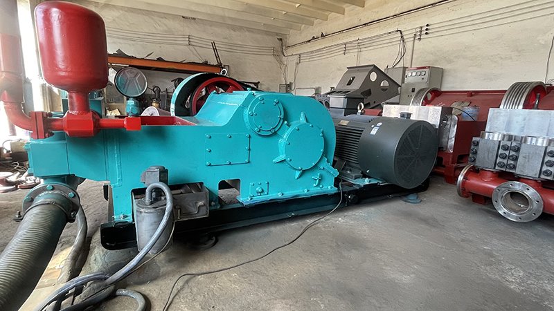 Oilwell Triplex Pumps